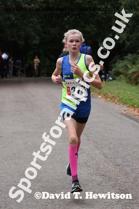 Girls under-15s ERRA Road Relays, Sutton Coldifield, Birmingham. Photo: David T. Hewitson/Sports for All Pics